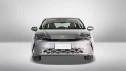 
										تویوتا کمری بنزینی full									